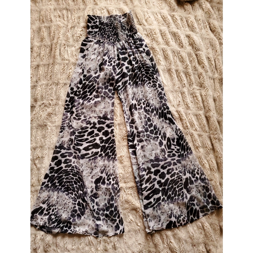 Light weight sheer pants